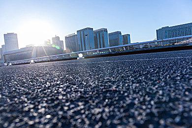 《枪火重生》PC版开启新赛季 新武器道具英雄登场